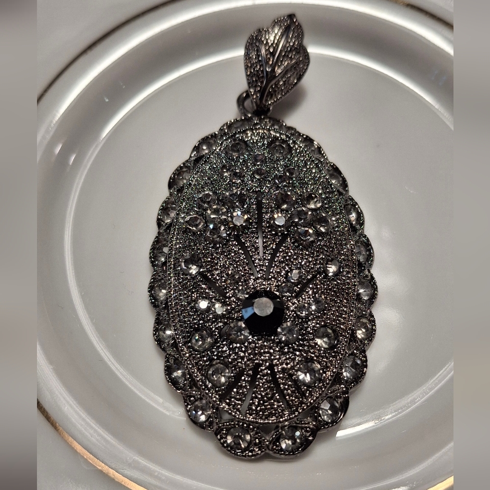 Pendant - Picture 9 of 12